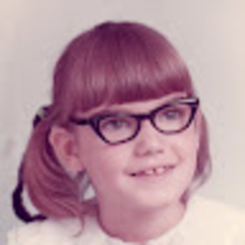 Meet your Posher, Leslie